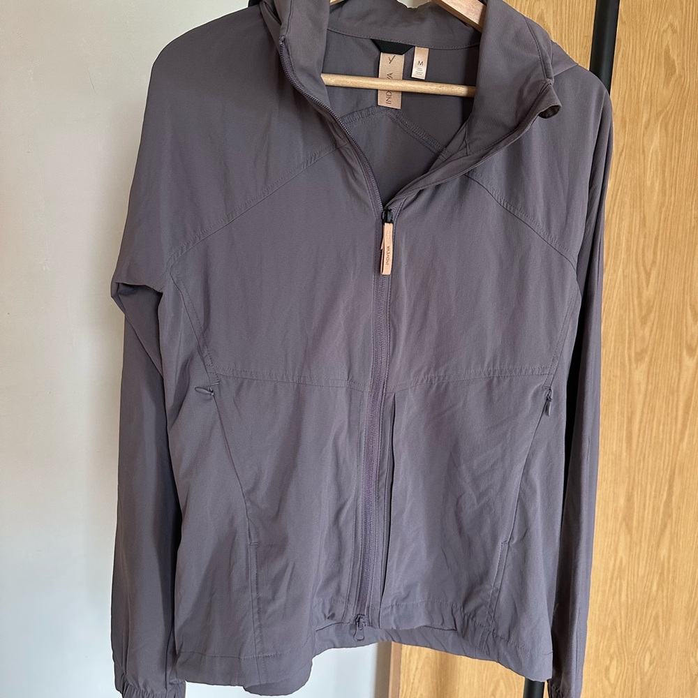 Indyeva Lightweight Purple Hooded Zipper Jacket Medium Like New